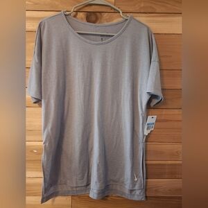 Nike Dri Fit  Short Sleeve Tee Size M New!